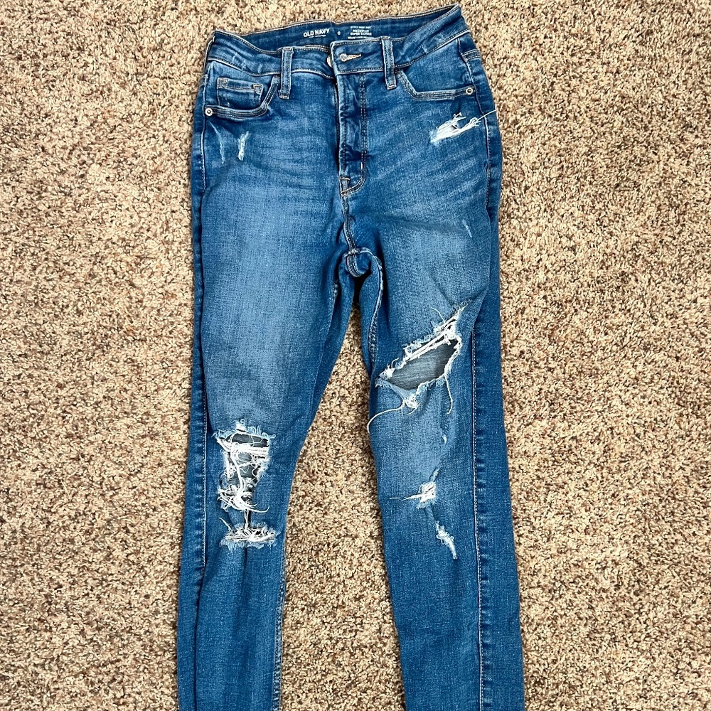 Old Navy Extra High Rise Rockstar Super Skinny